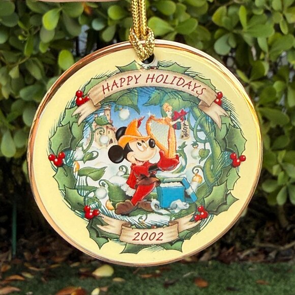 2002 Disney's Christmas Through the Years Collection Ornament Mickey Mouse Disc - Picture 1 of 2